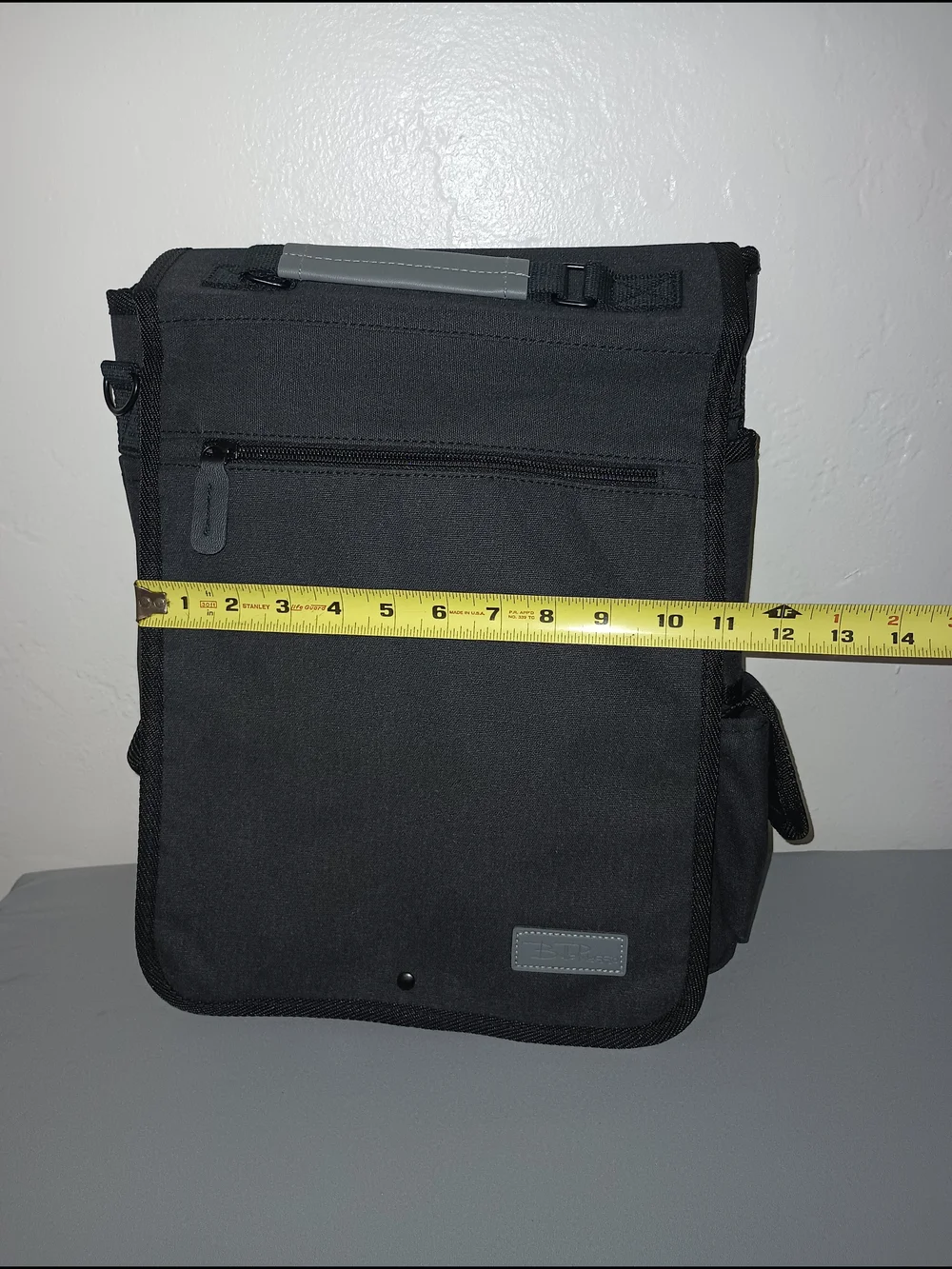 Bella Russo Canvas Messenger Bag
